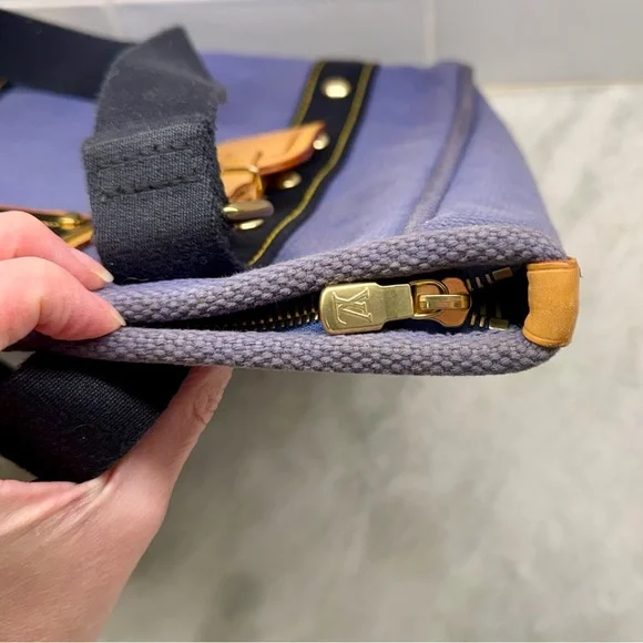SOLD LOUIS VUITTON Y2K Vintage 2006 Blue Canvas Antigua Cabas - Picture 9 of 16